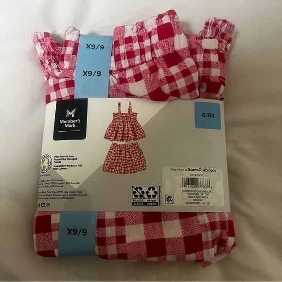 Girls 6/6x 2 Piece Outfit Red & White Striped Shorts & Tank Top - Picture 8 of 8